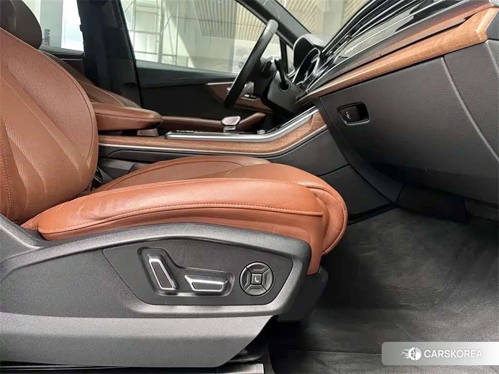 Audi Q7 id 4539073 из Китая 19