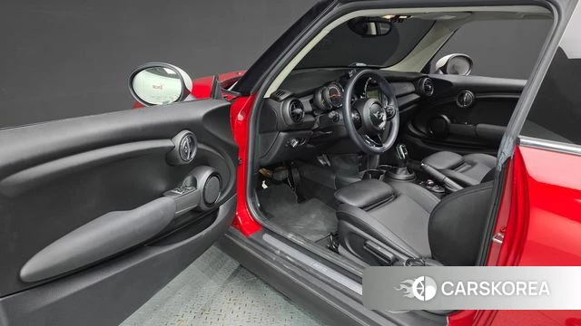 Mini Cooper D id 4536597 из Кореи 30