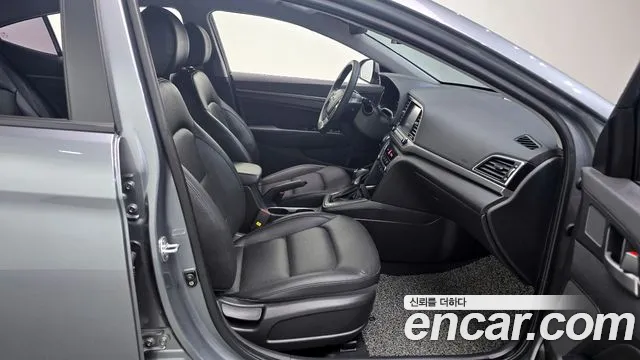 Hyundai Avante AD id 2835044 из Кореи 20