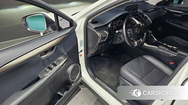 Lexus NX300h id 4642727 из Кореи 20