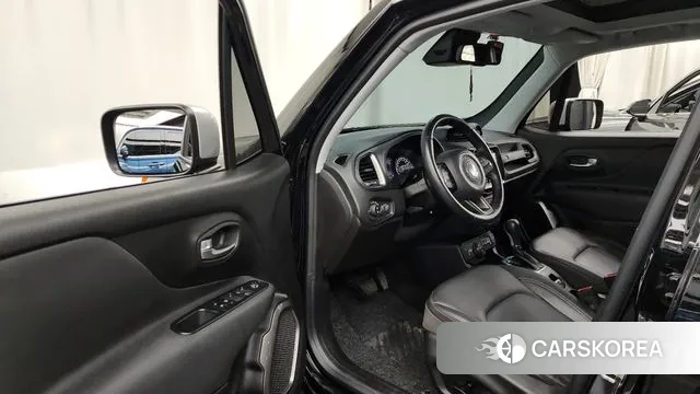 Jeep Renegade id 3641505 из Кореи 20