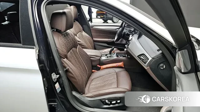 BMW 5 Series (G30) id 3557610 из Кореи 20