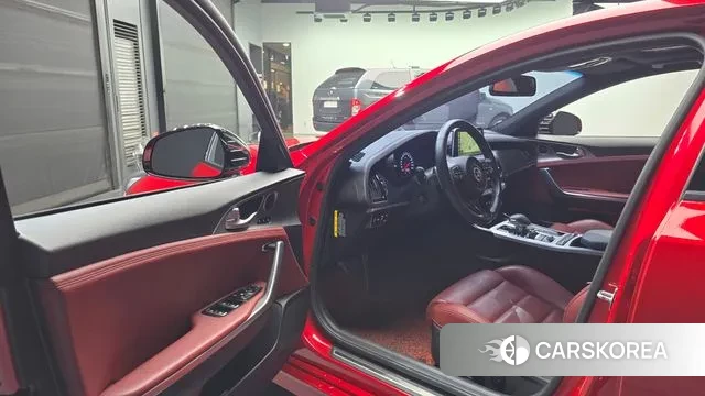 Kia Stinger id 3313102 из Кореи 20