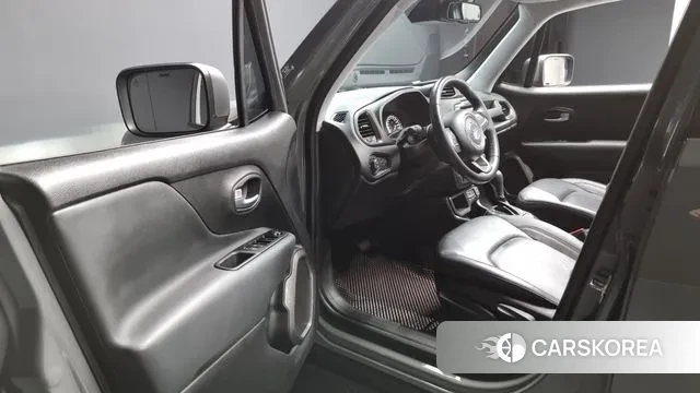 Jeep Renegade id 2915945 из Кореи 20