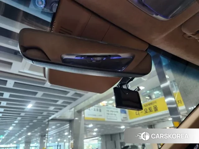 Genesis G90 (RS4) id 3011188 из Кореи 20