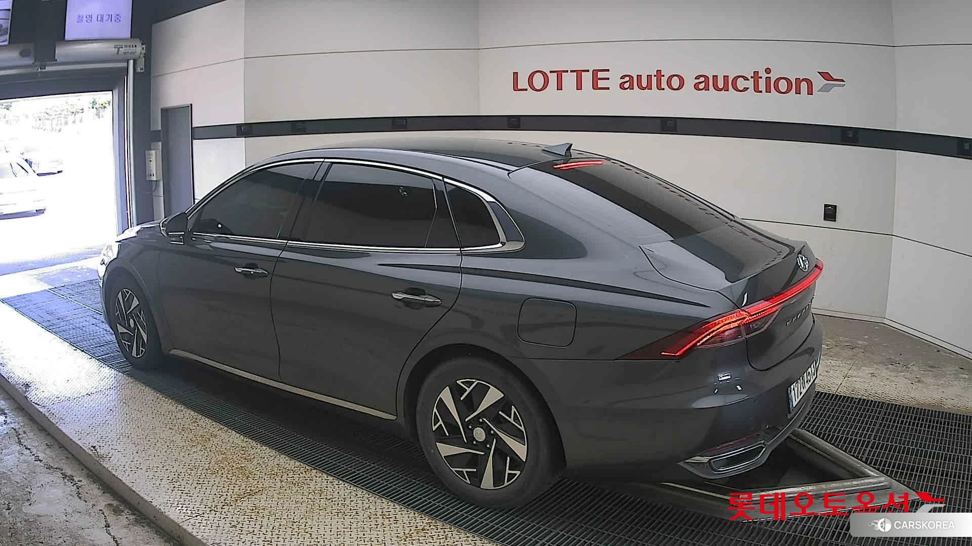 Hyundai Grandeur Hybrid id 4674153 из Кореи 38