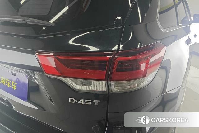 Toyota Highlander id 3907746 из Китая 17