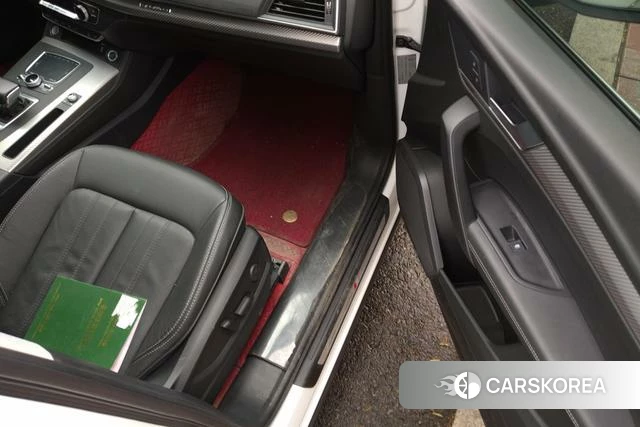 Audi Q5L id 4276733 из Китая 17