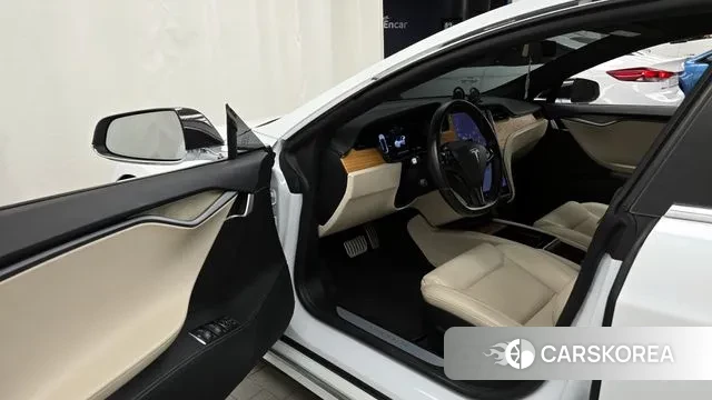 Tesla Model S id 3094978 из Кореи 20