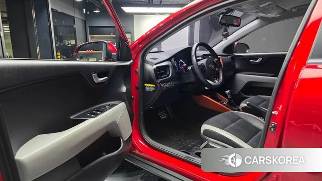 Kia Stonic id 3905492 из Кореи 20