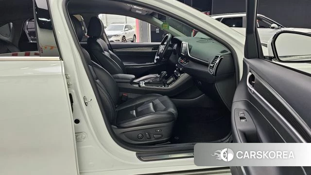 Hyundai Grandeur IG id 4610216 из Кореи 31