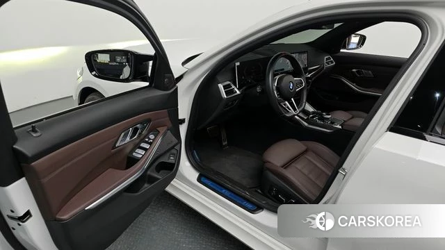 BMW 3 Series (G20) id 4291908 из Кореи 20