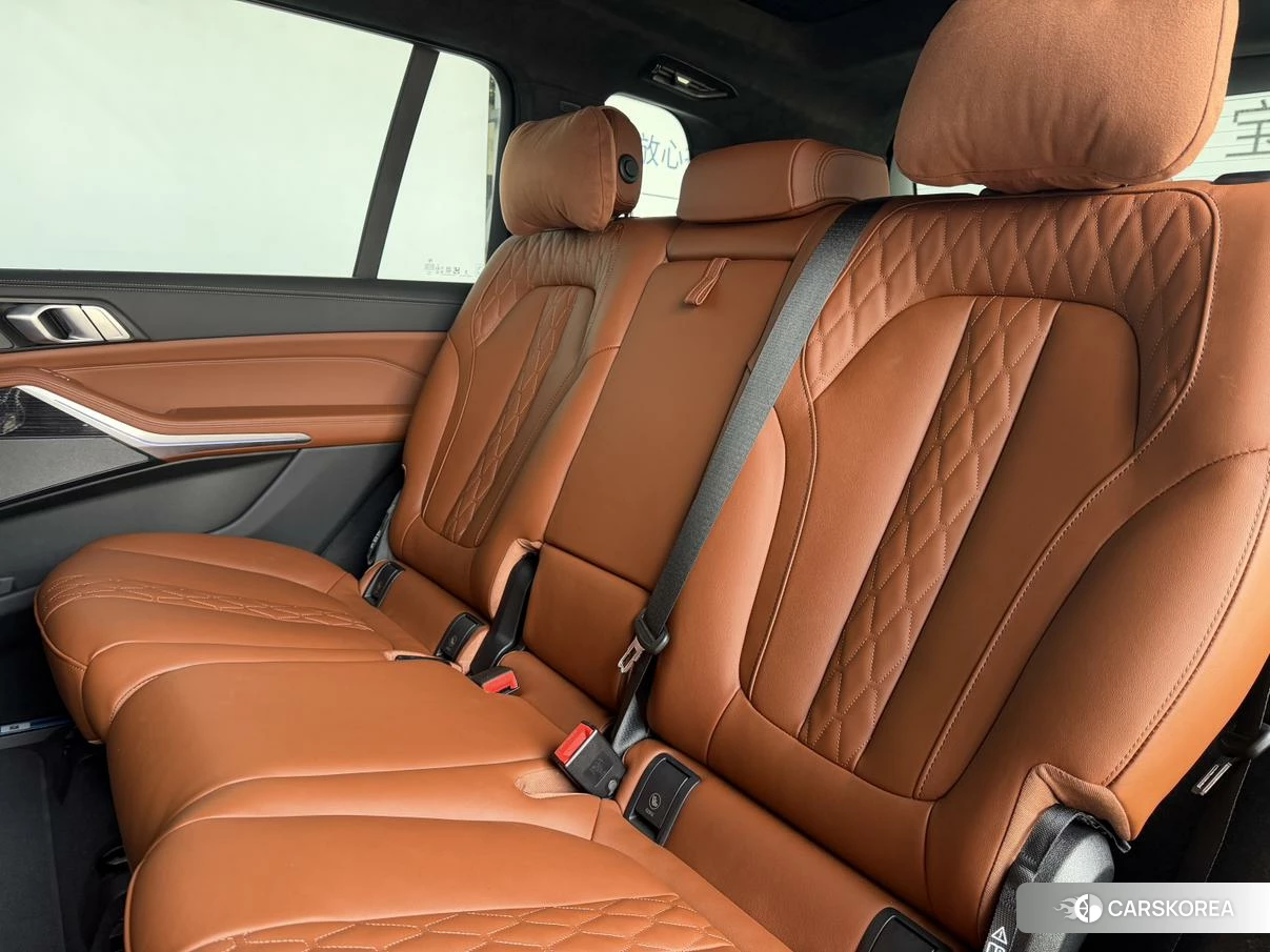 BMW X7 id 4440373 из Китая 27