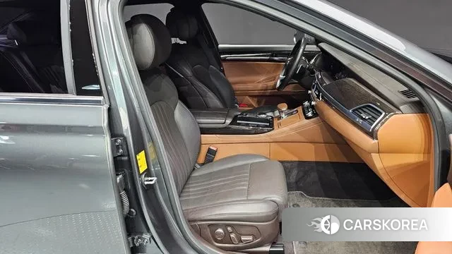 Genesis G90 id 3607908 из Кореи 20