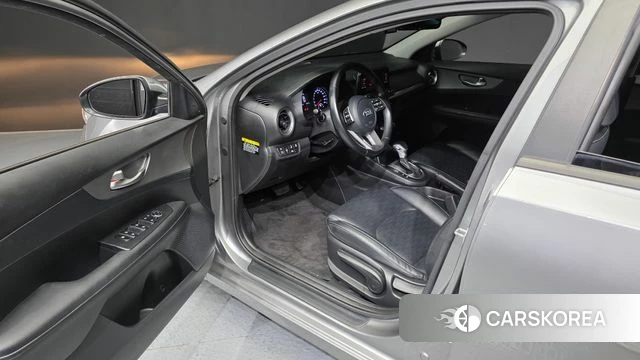 Kia Come New K3 id 4764499 из Кореи 31