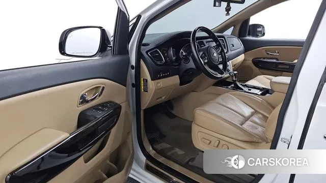 Kia The New Carnival id 3374725 из Кореи 20