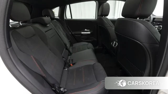 Mercedes-Benz GLA - Class H247 id 3739103 из Кореи 20