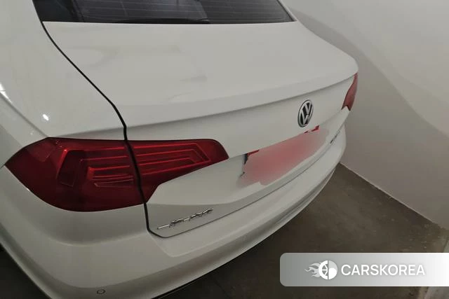 Volkswagen Bora id 4272529 из Китая 17