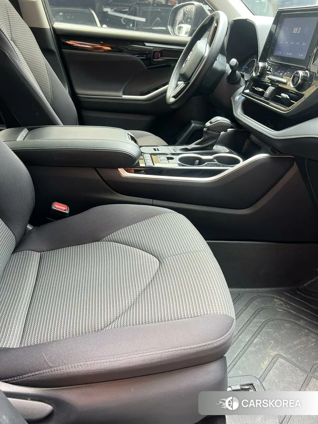 Toyota Highlander id 4313386 из Китая 13