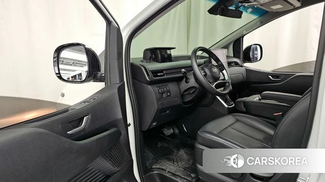Hyundai Staria id 4177546 из Кореи 20