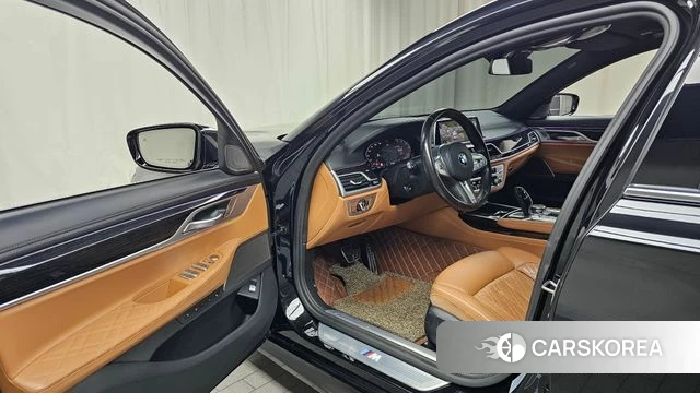 BMW 7 Series (G11) id 3834122 из Кореи 20