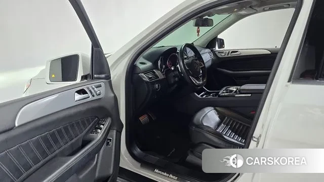 Mercedes-Benz GLE - Class W166 id 3520583 из Кореи 20