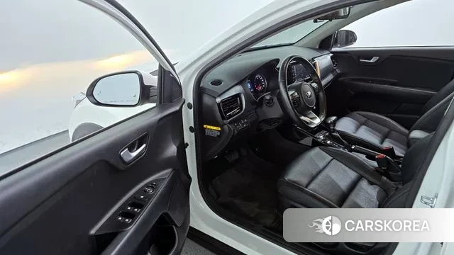 Kia Stonic id 3568476 из Кореи 20