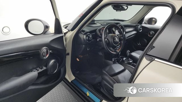 Mini Cooper SD id 3853734 из Кореи 20