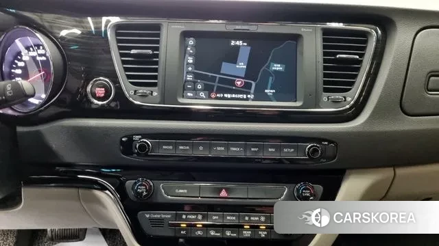 Kia The New Carnival id 3238892 из Кореи 18