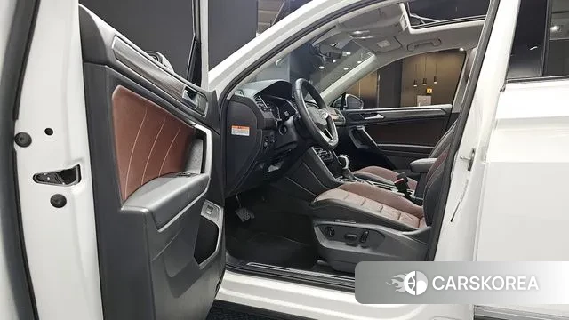 Volkswagen Tiguan Allspace id 3359801 из Кореи 20