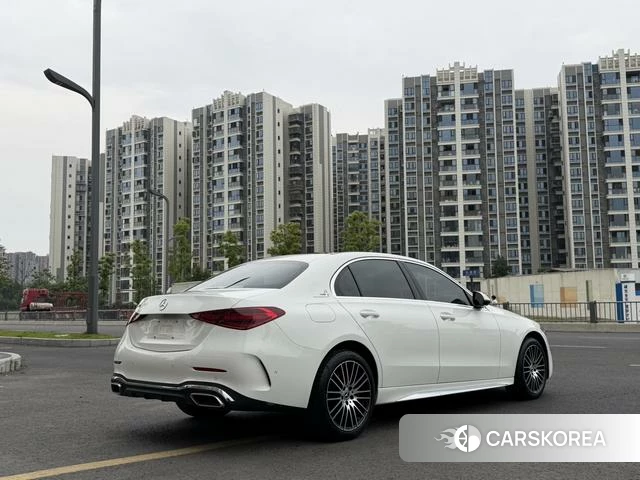 Mercedes-Benz Class C id 4306923 из Китая 16