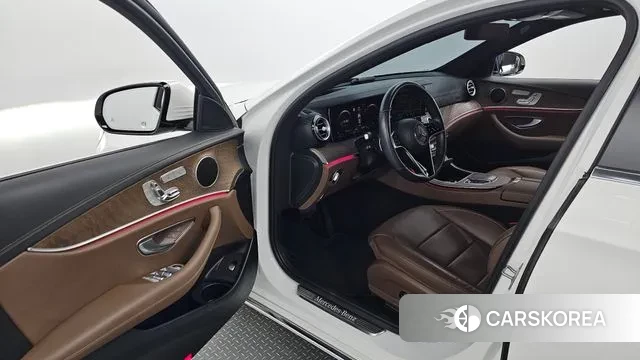 Mercedes-Benz E-Class W213 id 2999063 из Кореи 20