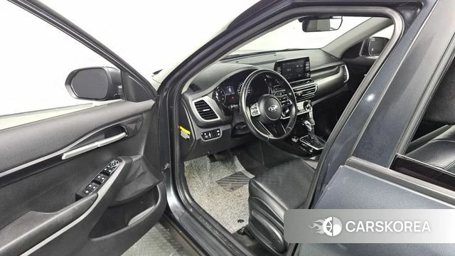 Kia Seltos id 4759732 из Кореи 31