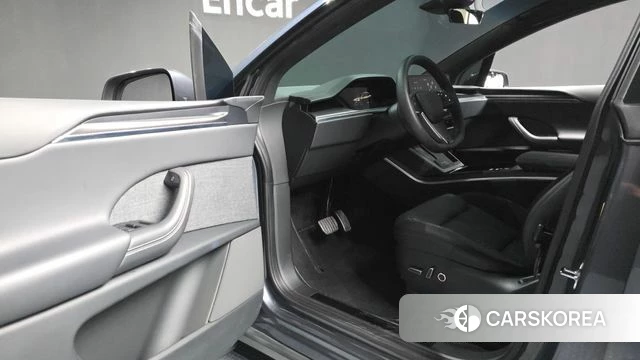 Tesla Model X id 4381906 из Кореи 35