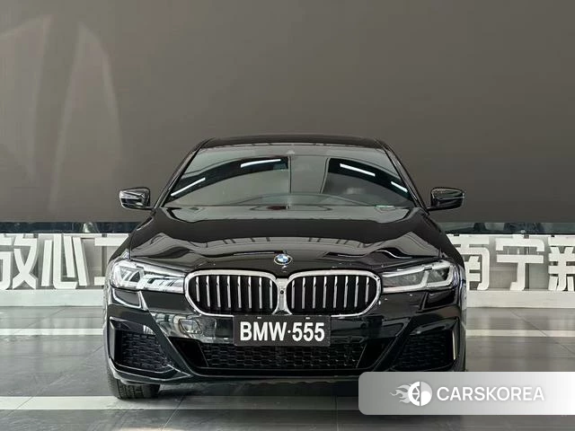 BMW 5 series id 3857885 из Китая 13