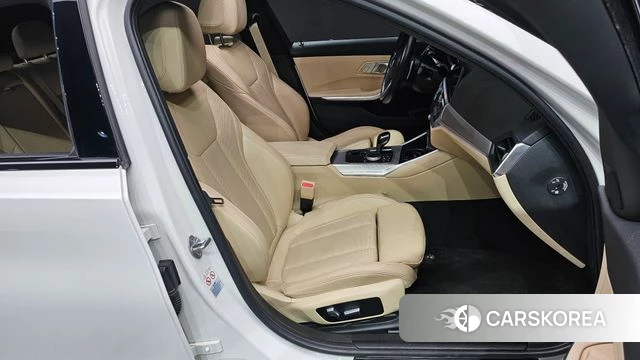 BMW 3 Series (G20) id 3884242 из Кореи 20