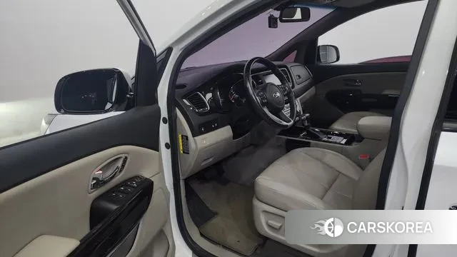 Kia The New Carnival id 3029202 из Кореи 20