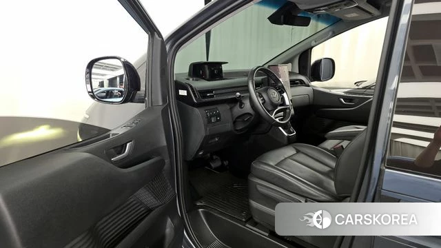 Hyundai Staria id 3850716 из Кореи 20