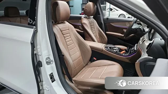 Mercedes-Benz E-Class W213 id 3547711 из Кореи 20