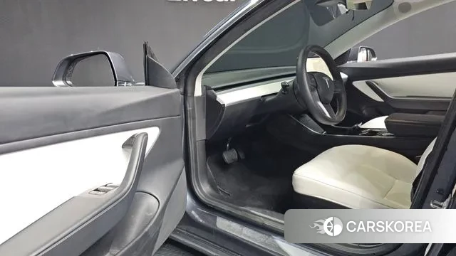 Tesla Model 3 id 3641126 из Кореи 20