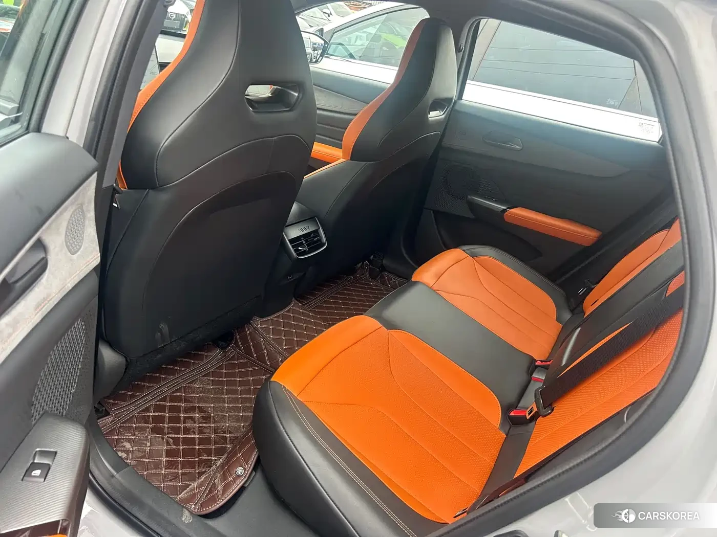 Chang'an Changan UNI-V id 4538710 из Китая 15