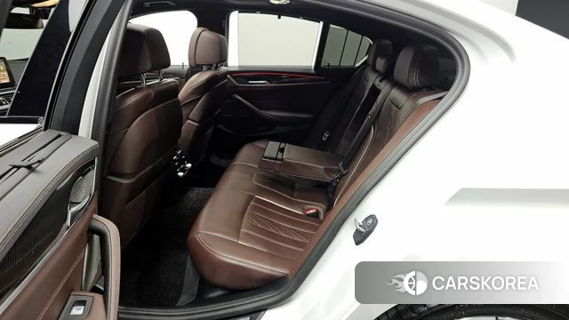 BMW 5 Series (G30) id 3940451 из Кореи 20