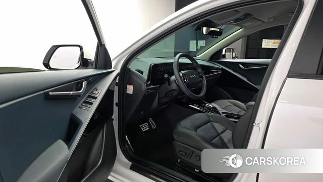 Kia Di Ol Nu Niro id 4880965 из Кореи 34