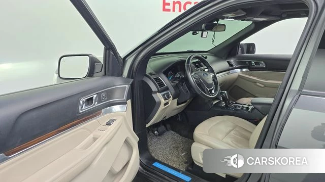 Ford Explorer id 4203813 из Кореи 36