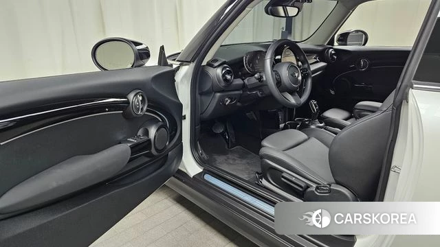 Mini Cooper id 4528326 из Кореи 33