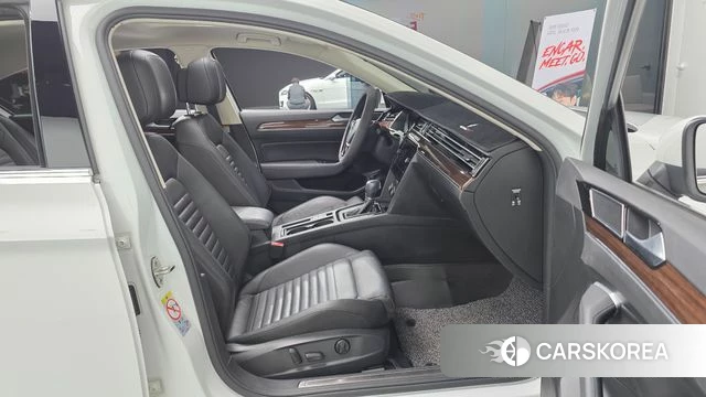 Volkswagen Passat GT (B8) id 3834940 из Кореи 20