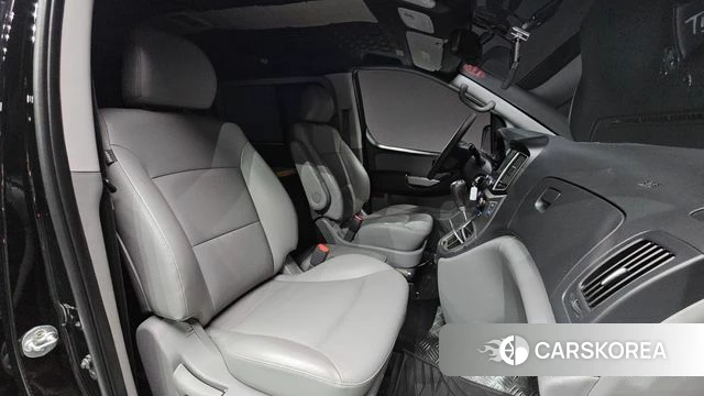 Hyundai The New Grand Starex id 4397750 из Кореи 32