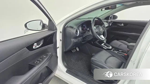 Kia The New K3 2nd generation id 3706992 из Кореи 20