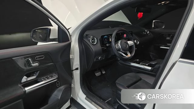 Mercedes-Benz GLA - Class H247 id 4424018 из Кореи 20