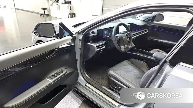 Hyundai Grandeur (GN7) id 2983892 из Кореи 20